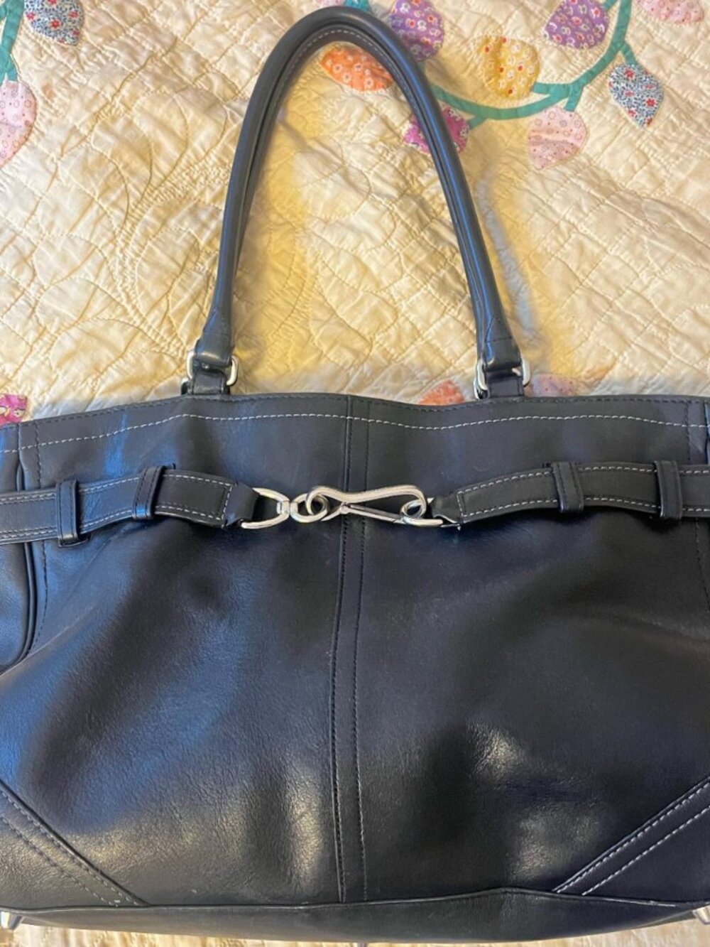 Coach Women's Black Solid Leather Hampton Belted Carryall Tote Bag